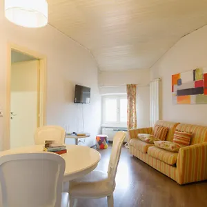 la-bella-milano-suite-in-porta-genova.it-lombardy.com/