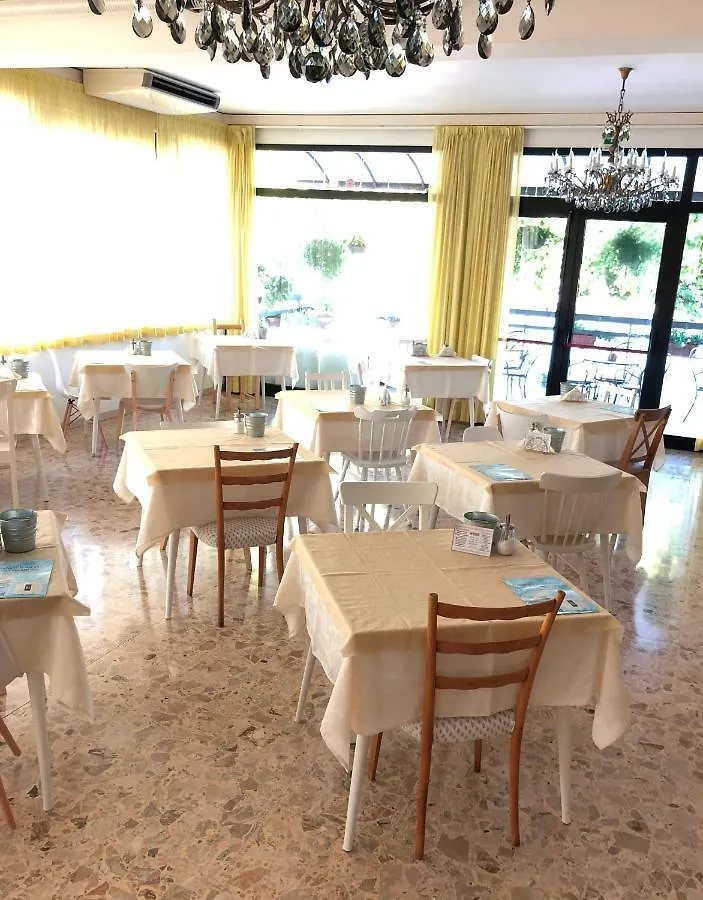 Hotel Lux Cesenatico